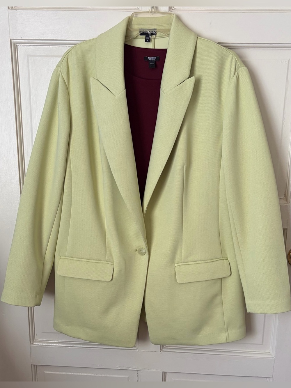 Express Women’s Pale Yellow Single-Button Blazer